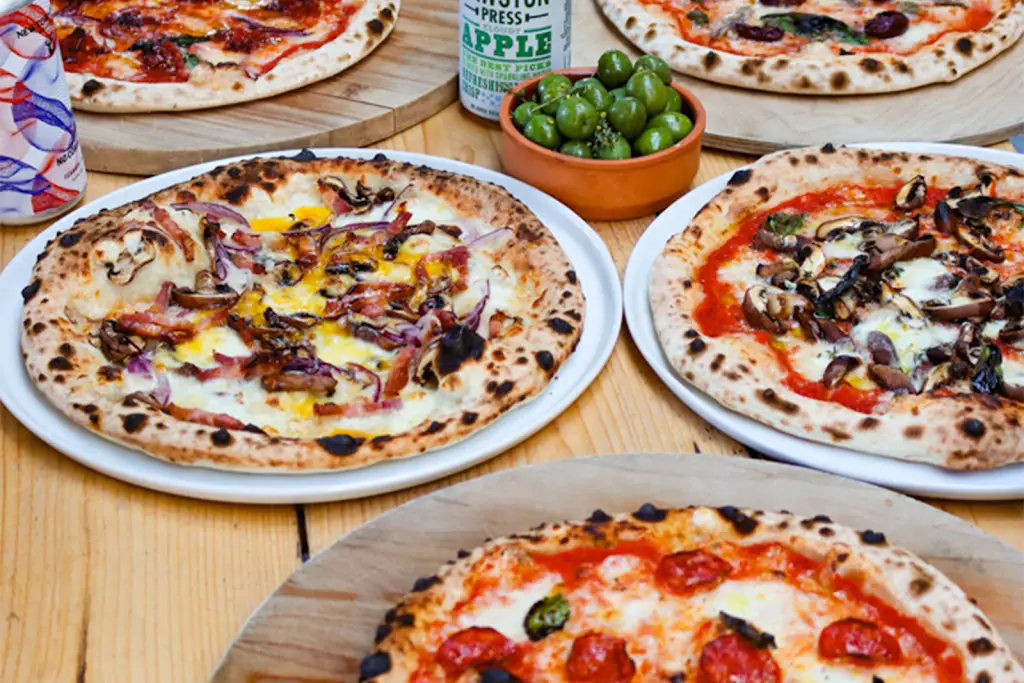 The Daily Grind Cafe/Bar_Bishopsworth_slider_image_3