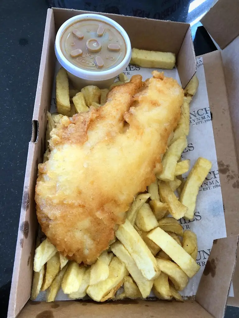 Len Aye_Munchies brynmawr est 1994_Brynmawr_review