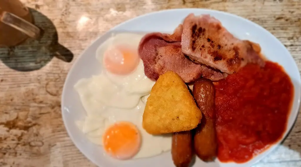 Lodge Cafe_Briton Ferry_slider_image_2