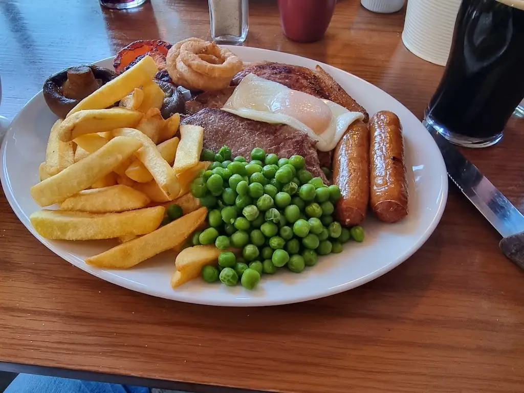 Menu_Horse and Jockey_Bilston_image_6