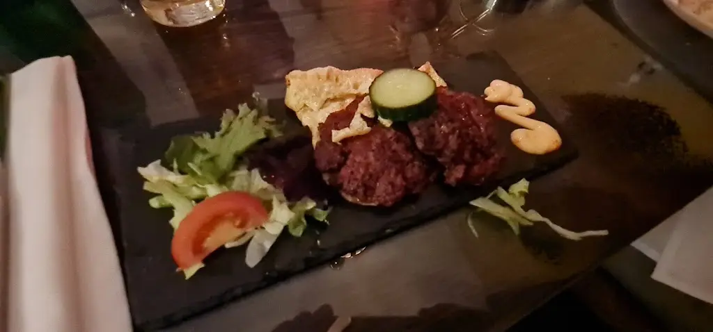 Menu_Castle Gate Restaurant_Caerphilly County Borough_immagine_7