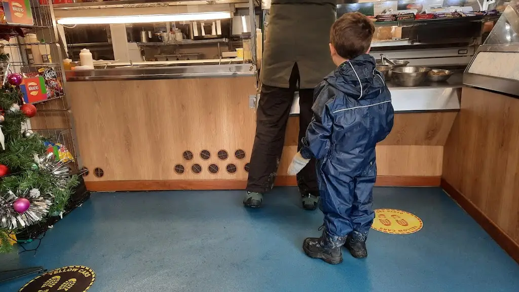 At The Lunch Junction_Caergwrle_slider_image_3