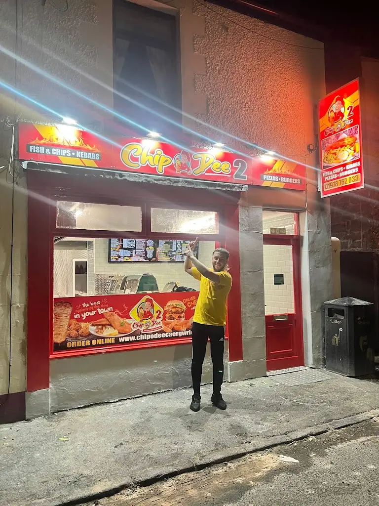 Chipodee 2 caergwrle_Caergwrle_slider_image_3