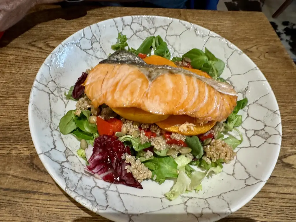 Catherine Hunt_Grill Room at The Royal Oak Hotel_Betws-y-Coed_review