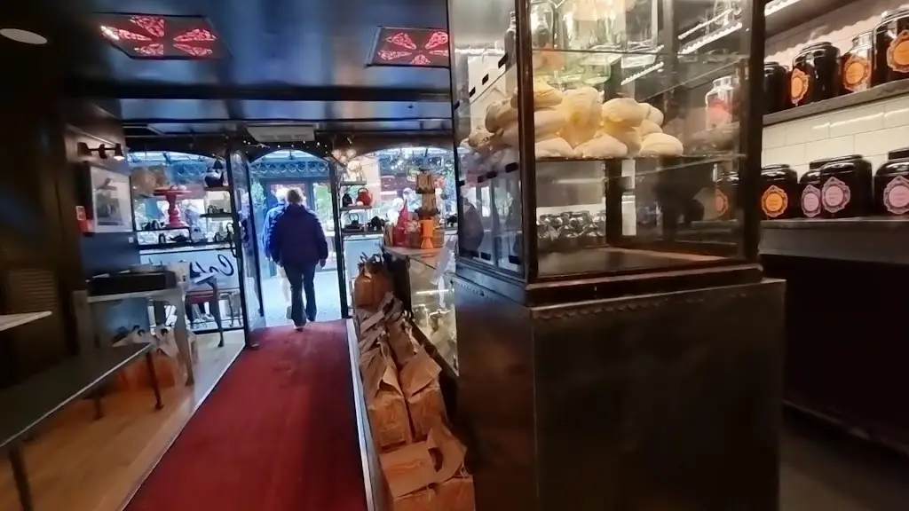 The Alpine Coffee Shop_Betws-y-Coed_slider_image_2