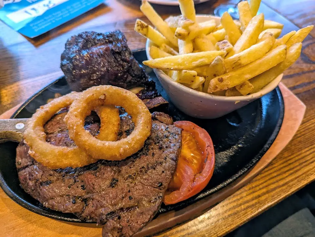 Menu_The Crown Inn_Aldridge_immagine_4