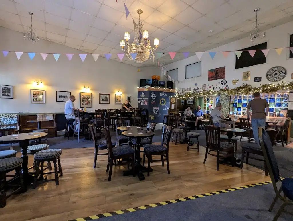 Gazza Prescott_Cafe Metro Bar_Bilston_review