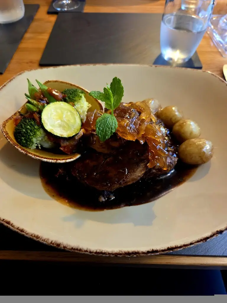 Natalie Fossard_Chandlers Brasserie_Betws-y-Coed_review