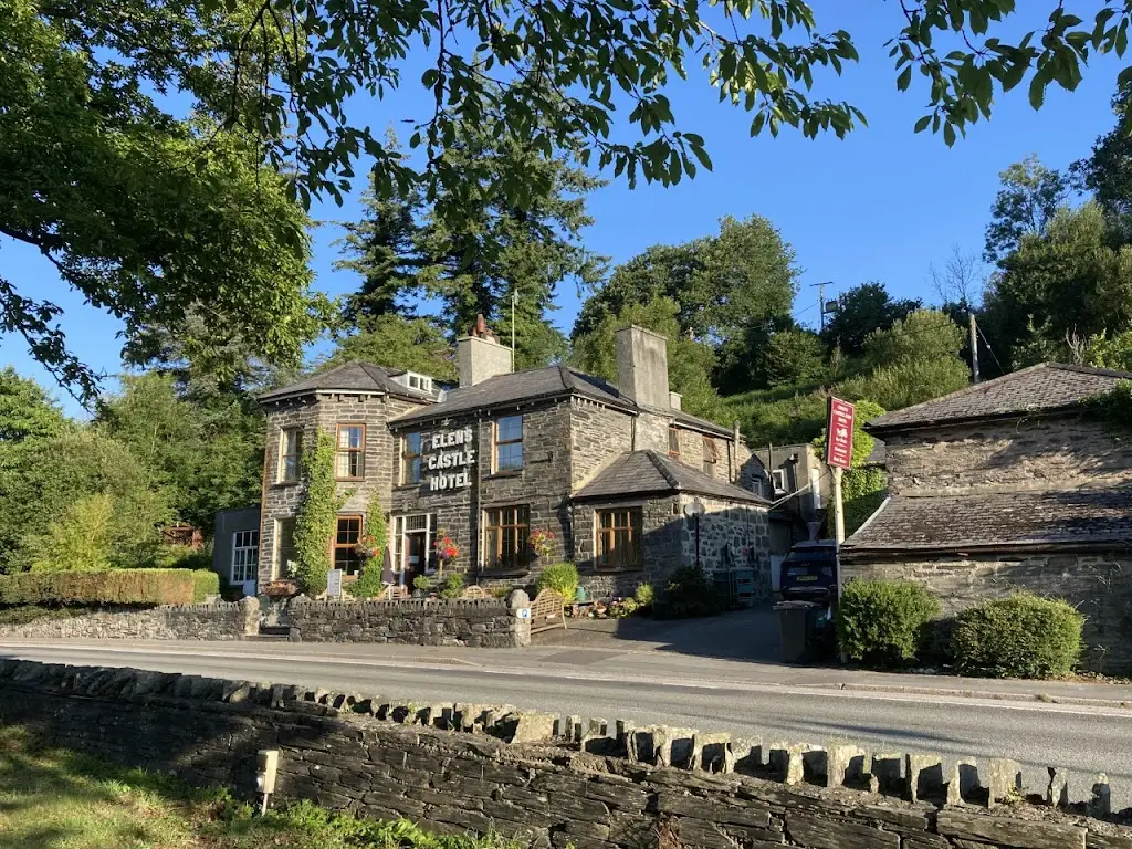 Elen's Castle Hotel and Restaurant_Betws-y-Coed_slider_image_1