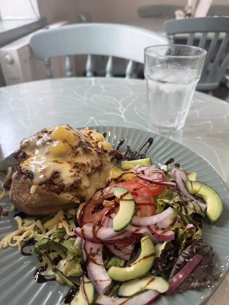 Sam's viewings_Caffi Banc Cemaes_Cemaes Bay_review