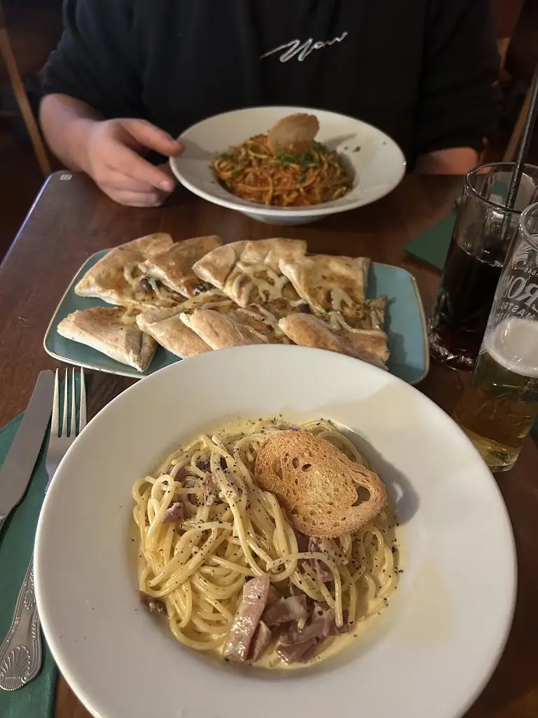 Ace Lucia_Florentino’s_Carmarthen_review