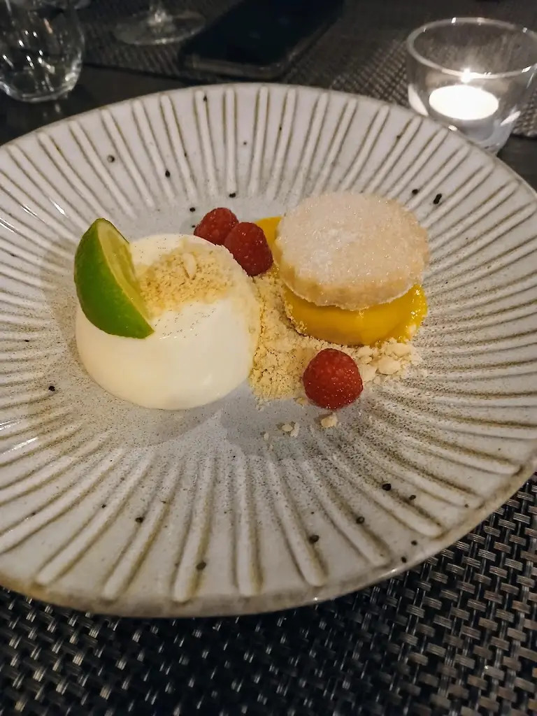 Menu_The New Curiosity_Carmarthen_image_4