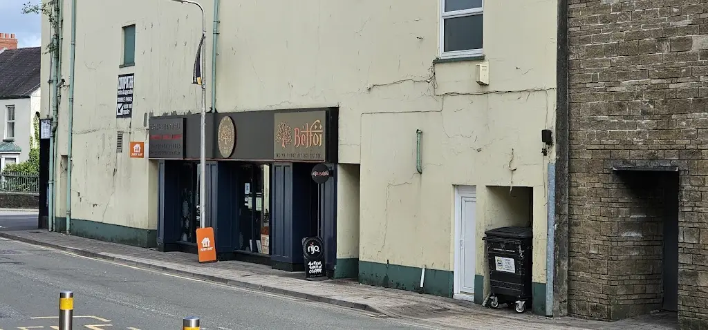 Vijay Govindharaju_Belfoi_Carmarthen_review