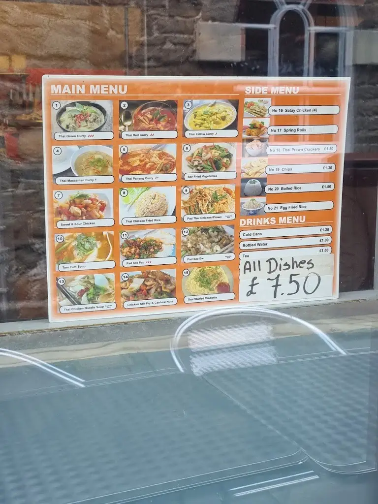 Menu_Pat’s Taste Of Thailand._Carmarthen_image_3