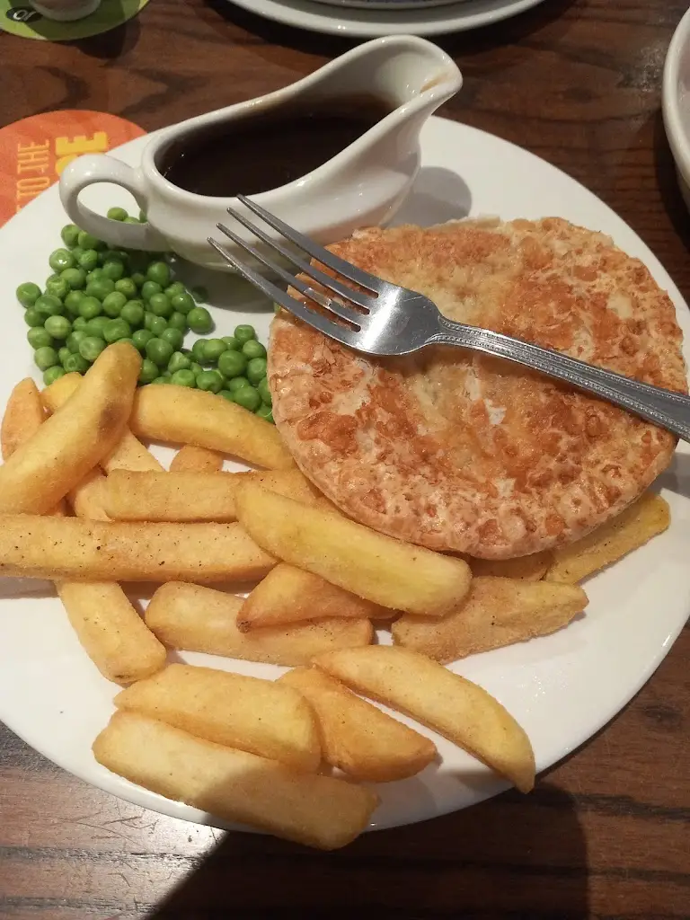 jenna durnall_Bankfield Inn Bilston_Bilston_review