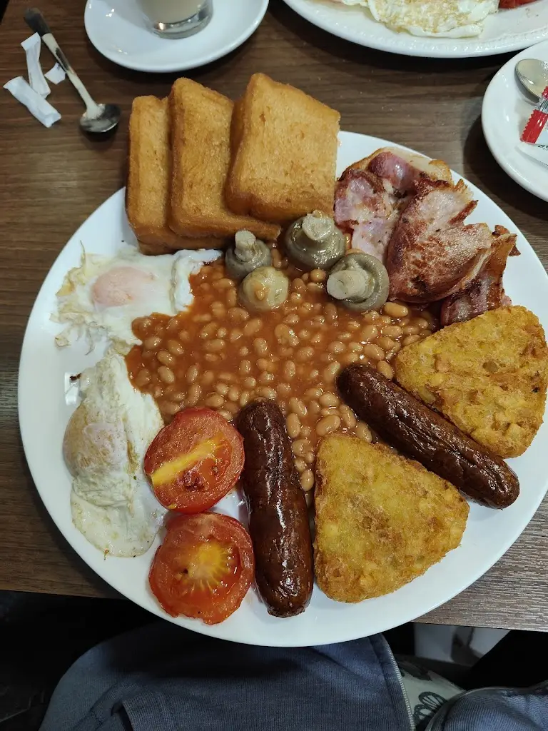 rebecca egan_Aroma Cafe & Restaurant_Caerwent_review