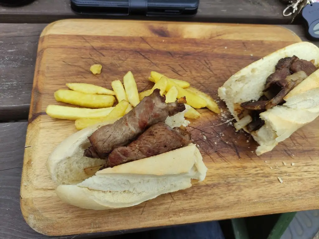 Menu_The Castle Inn Caldicot_Caerwent_image_9