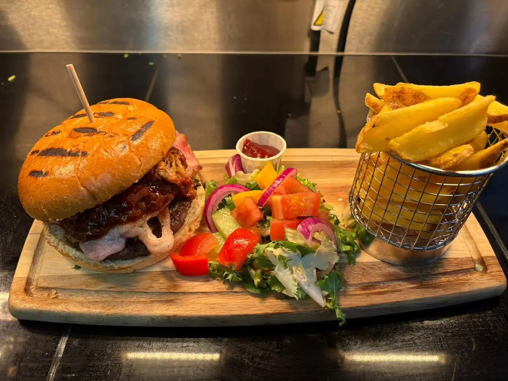 Portskewett Inn_Caerwent_slider_image_1