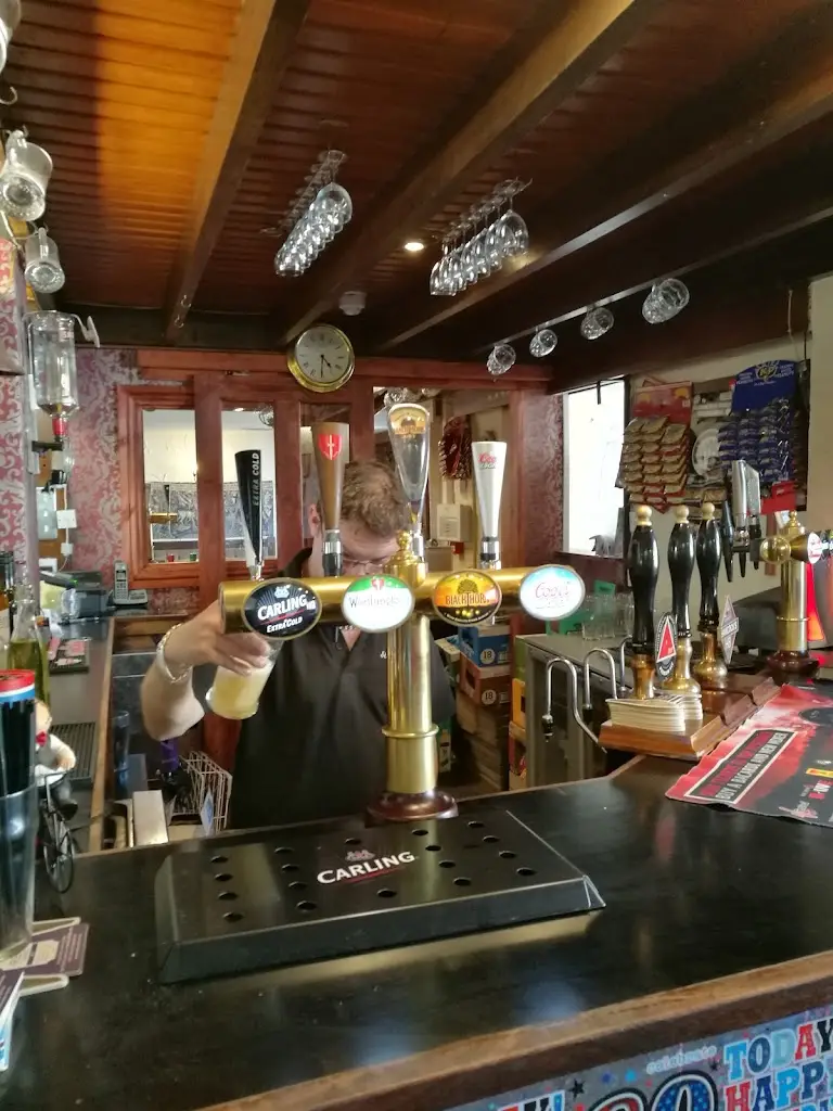 Six Bells_Coity_slider_image_1