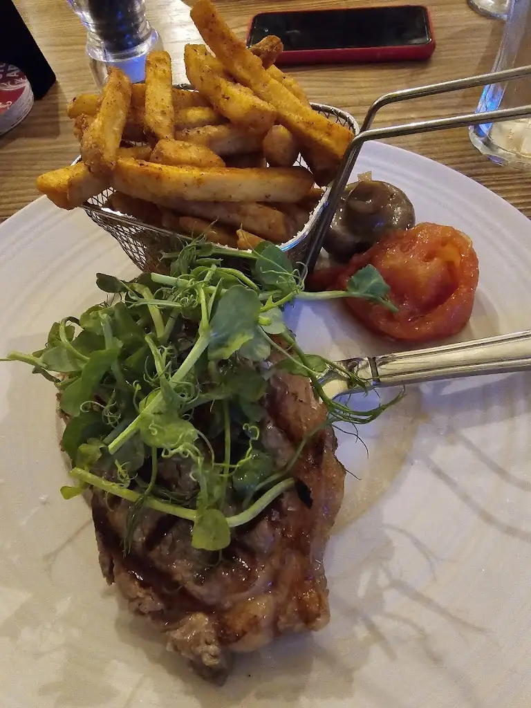 Menu_The Golden Lion_Caldicot_image_8