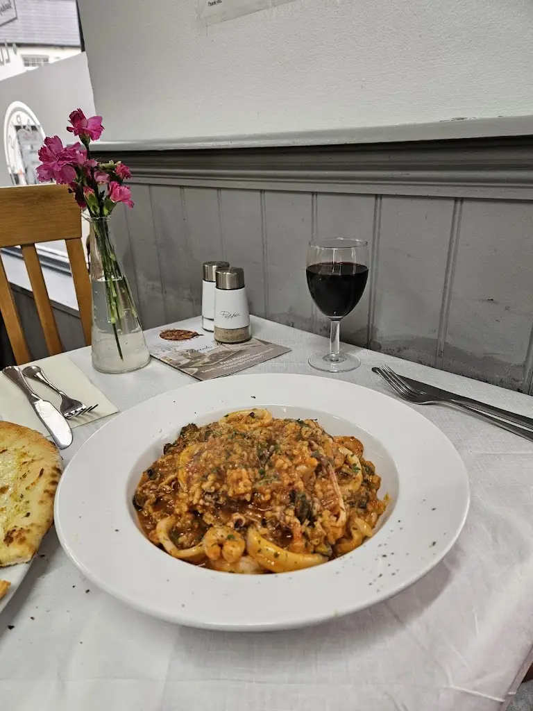 Viv Cottrell_Papi's Pizzeria & Tapas_Caldicot_review