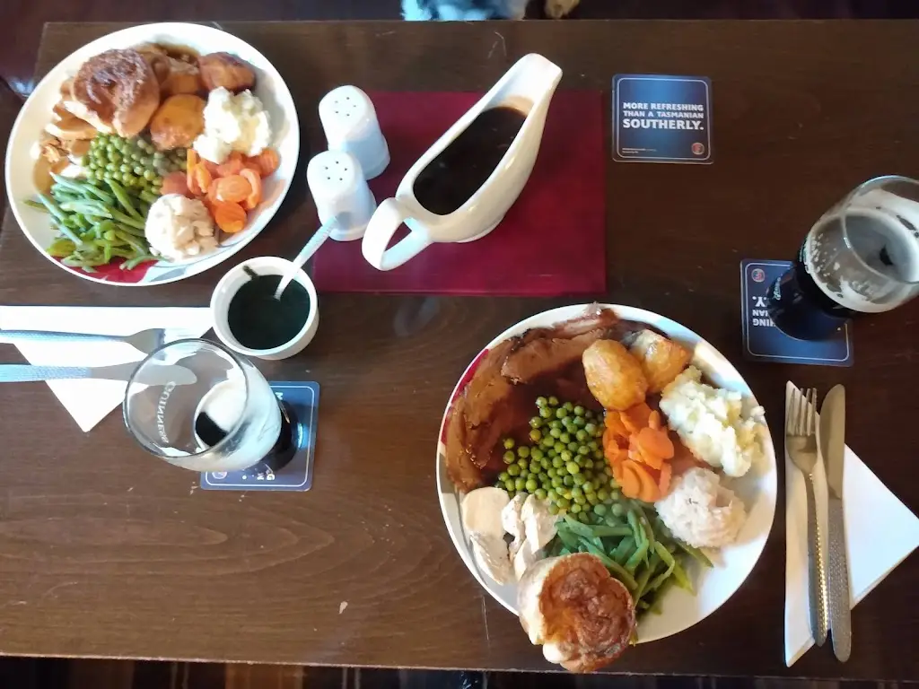 Menu_Stanton House Inn_Chirk_image_6