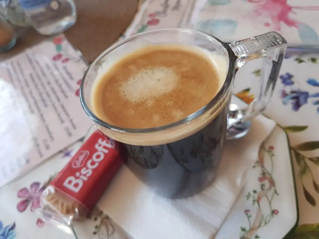 Rose W_Teddy Bears Tearoom_Chirk_review
