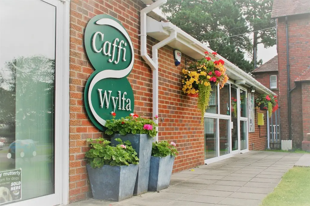 Caffi Wylfa restaurante en Chirk