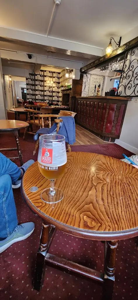 John Espinosa_The Hand Hotel_Chirk_review