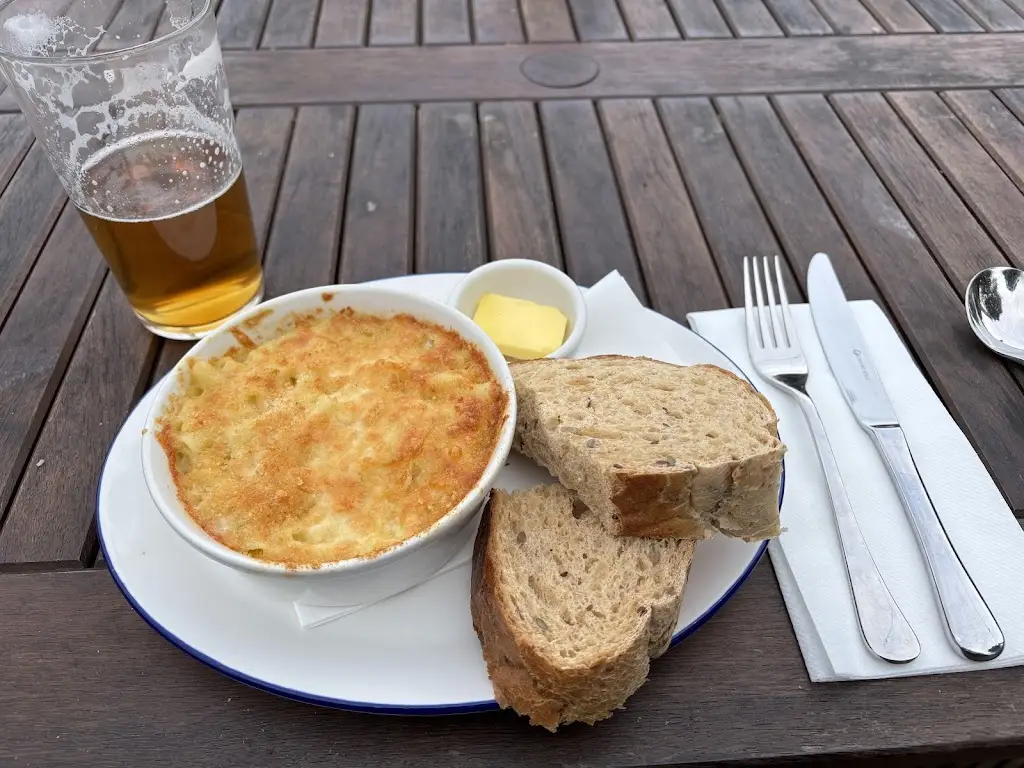 Peter Ralph_The Corn Mill_Chirk_review