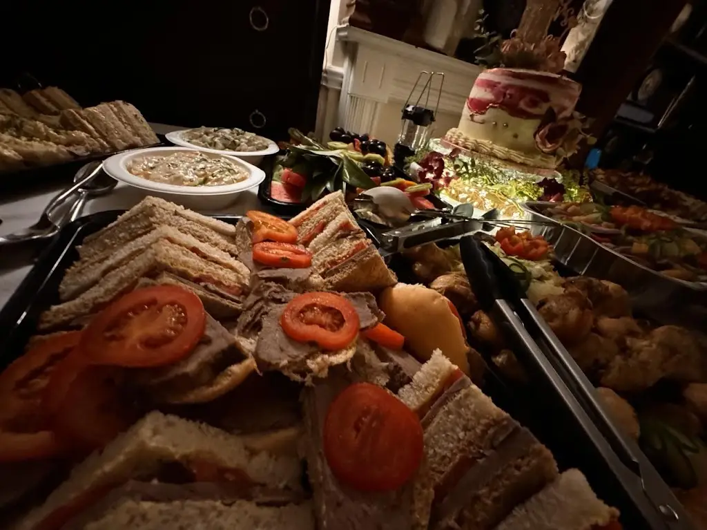 Elaine Dittman_Winnie's cafe_Coedpoeth_review