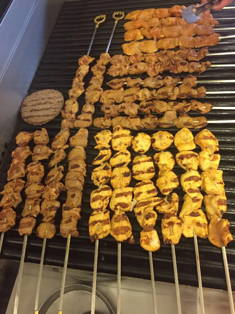 Royal Oak Kebab House_Coedpoeth_slider_image_1