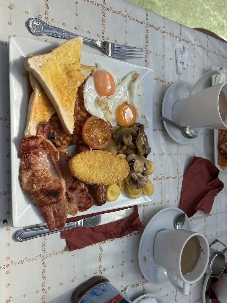 Steve Smith_The Drovers Cafe & Restaurant_Builth Wells_review