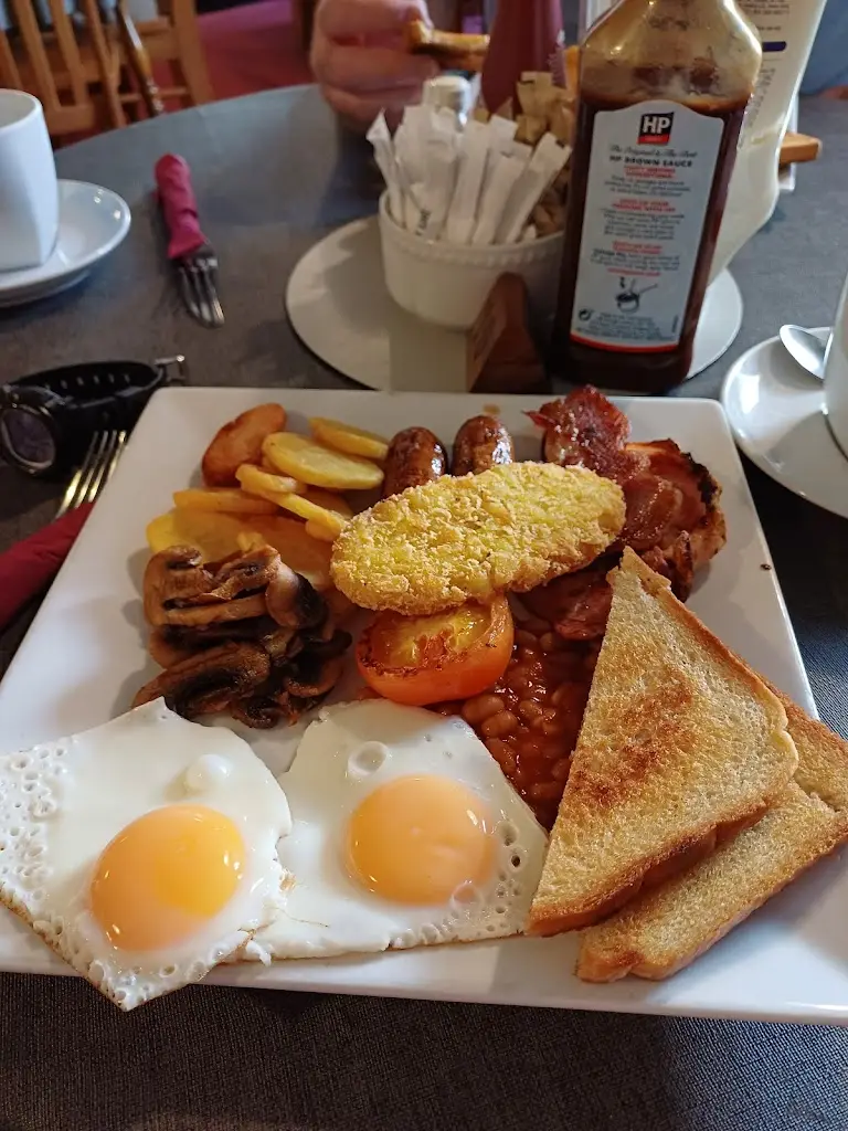 Ben Gray_The Drovers Cafe & Restaurant_Builth Wells_review
