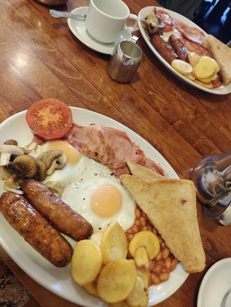 J Cox_The Strand Cafe_Builth Wells_review