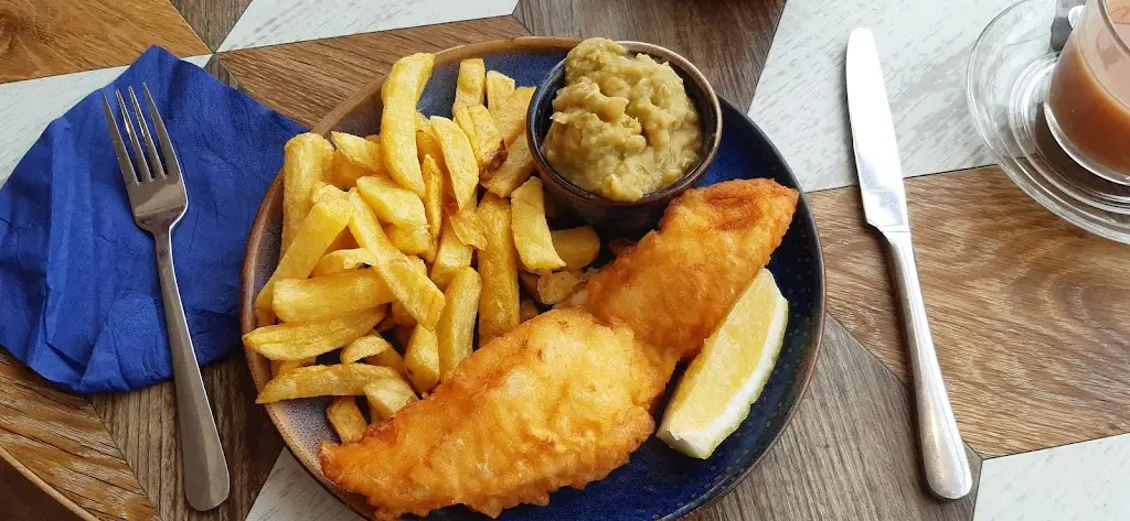 The Strand Cafe_Builth Wells_slider_image_2