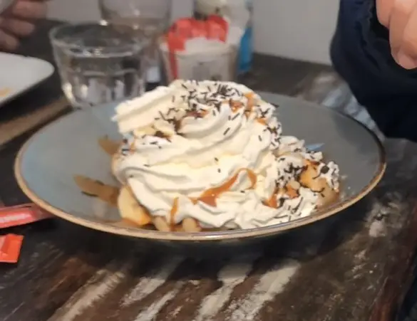 Luke _The Cwtch Cafe_Builth Wells_review