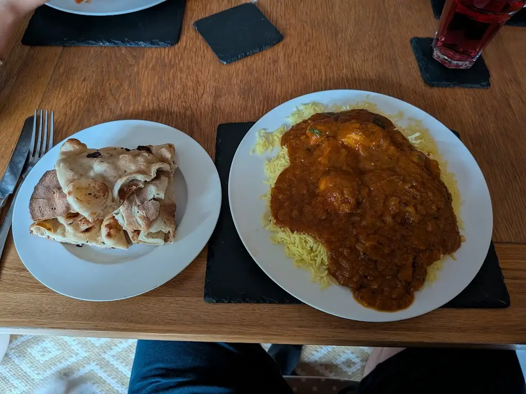 Ian Bartlett_Indian Ocean_Builth Wells_review