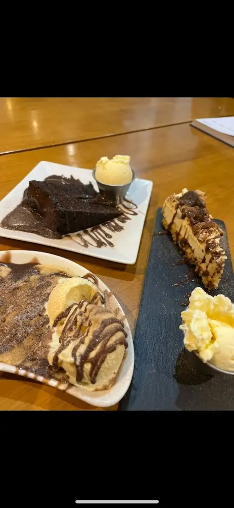 Menu_Greyhound Hotel_Builth Wells_image_8