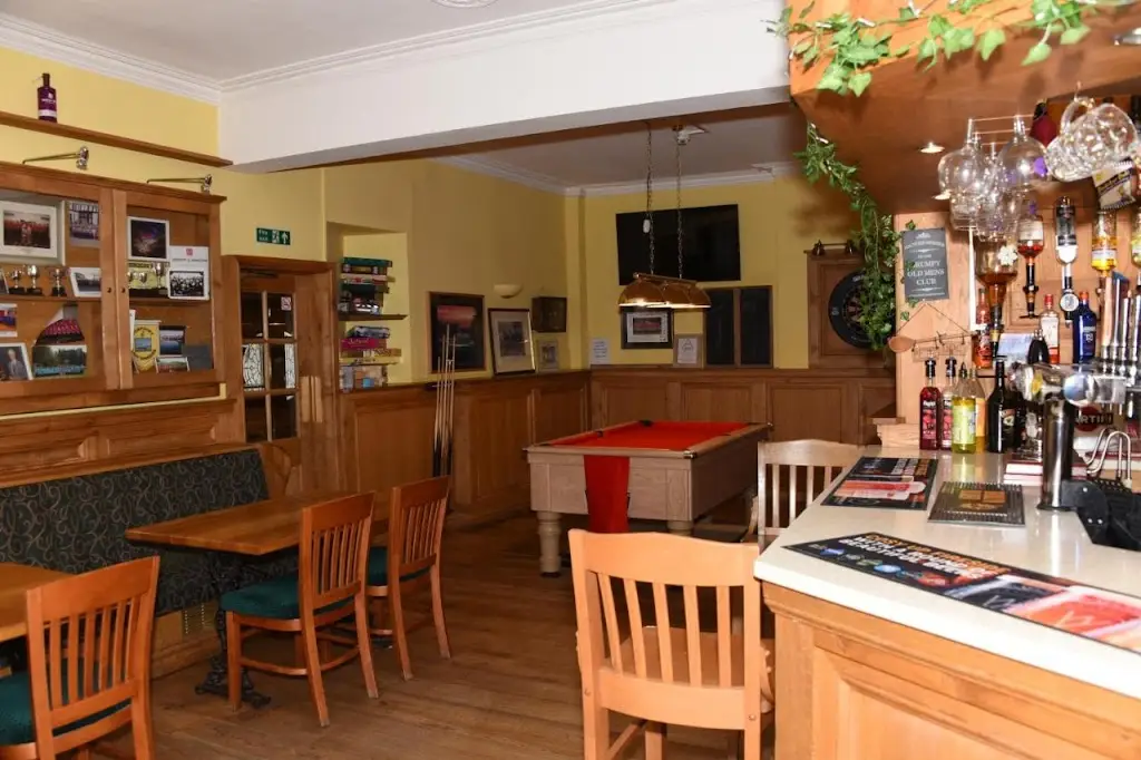 Greyhound Hotel_Builth Wells_slider_image_1