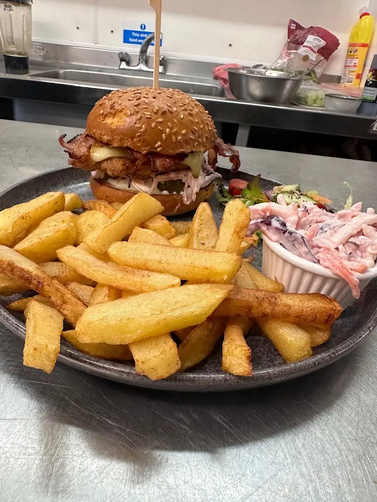 Menu_The Prince Llewelyn Inn_Builth Wells_image_6