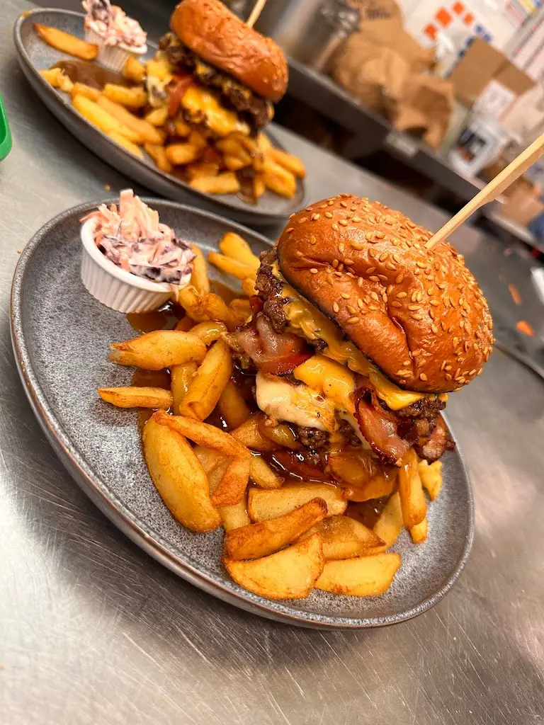 Menu_The Prince Llewelyn Inn_Builth Wells_image_9