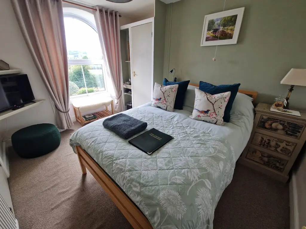 Daren Spice_The Cedars_Builth Wells_review