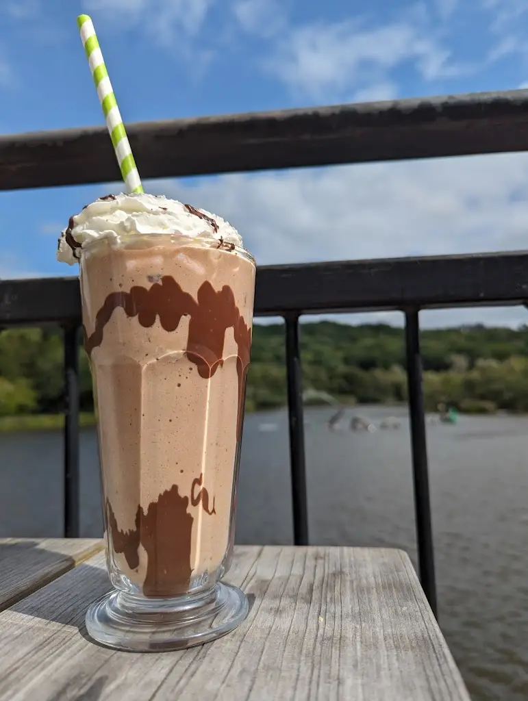 Menu_Lakeside Cafe and Catering_Builth Wells_image_9