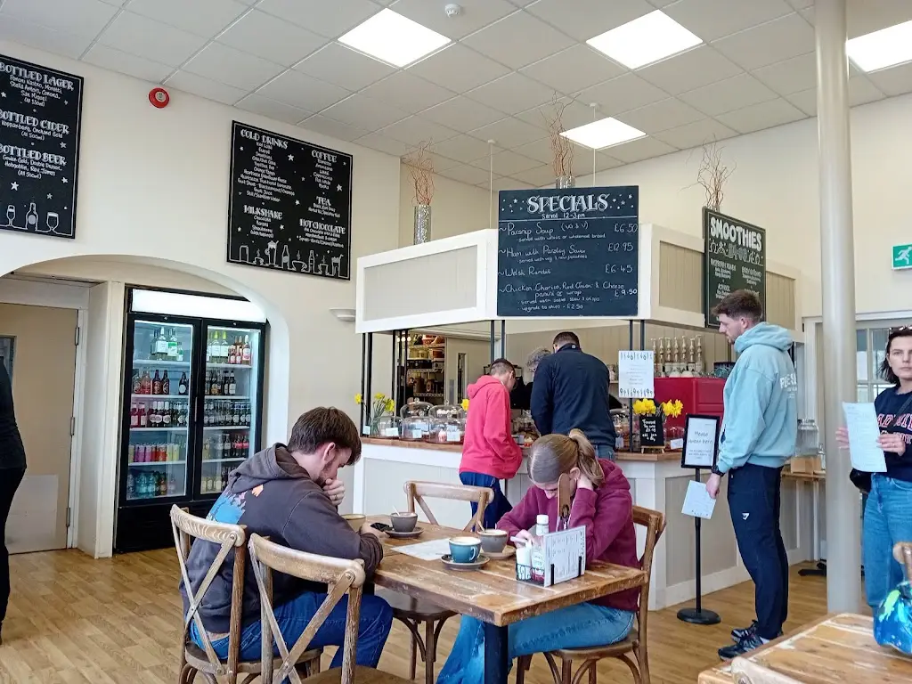 Lakeside Cafe and Catering_Builth Wells_slider_image_1