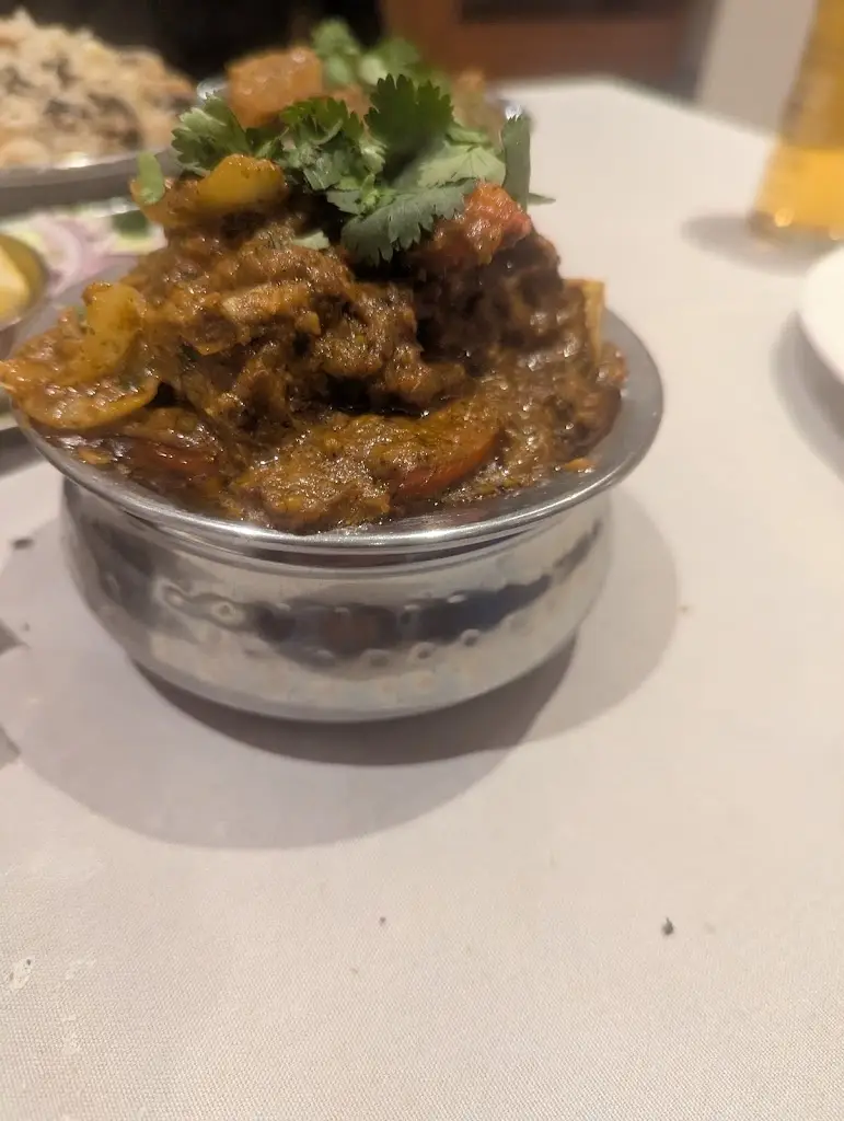 Peter Johnson_The New India Gates_Bilston_review