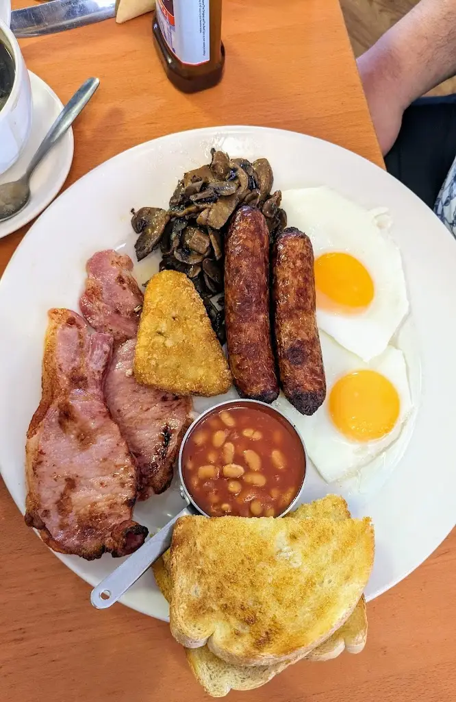 Andy L_Cariad Cafe_Crofty_review
