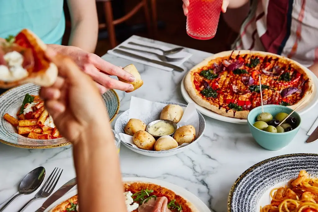 Bella Italia - Wolverhampton_Bilston_slider_image_3