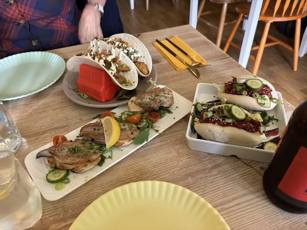 Tola Munro_Platiau Bach Restaurant_Burry Port_review