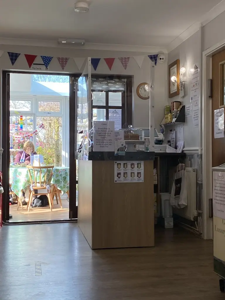 Rachel Sharpton_Harbour Light Tearoom_Burry Port_review